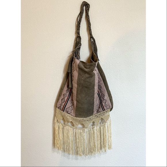 Free People Light My Fire Tote Fringe Macramé Crochet Boho Suede Oversized Bag - Picture 2 of 7